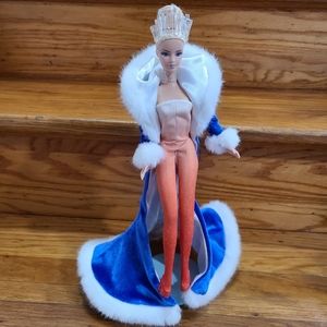 Mattel 2001 Barbie Collectibles Salt Lake 2002 Olympics Fire and Ice Doll